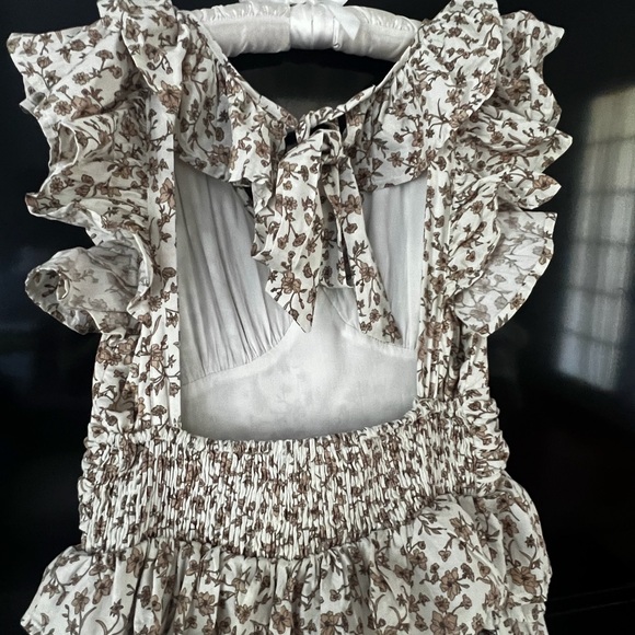 En Saison Floral Maxi Dress - Cream and Brown - Picture 4 of 8